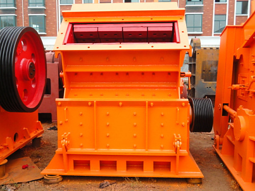 反擊式破碎機(jī)